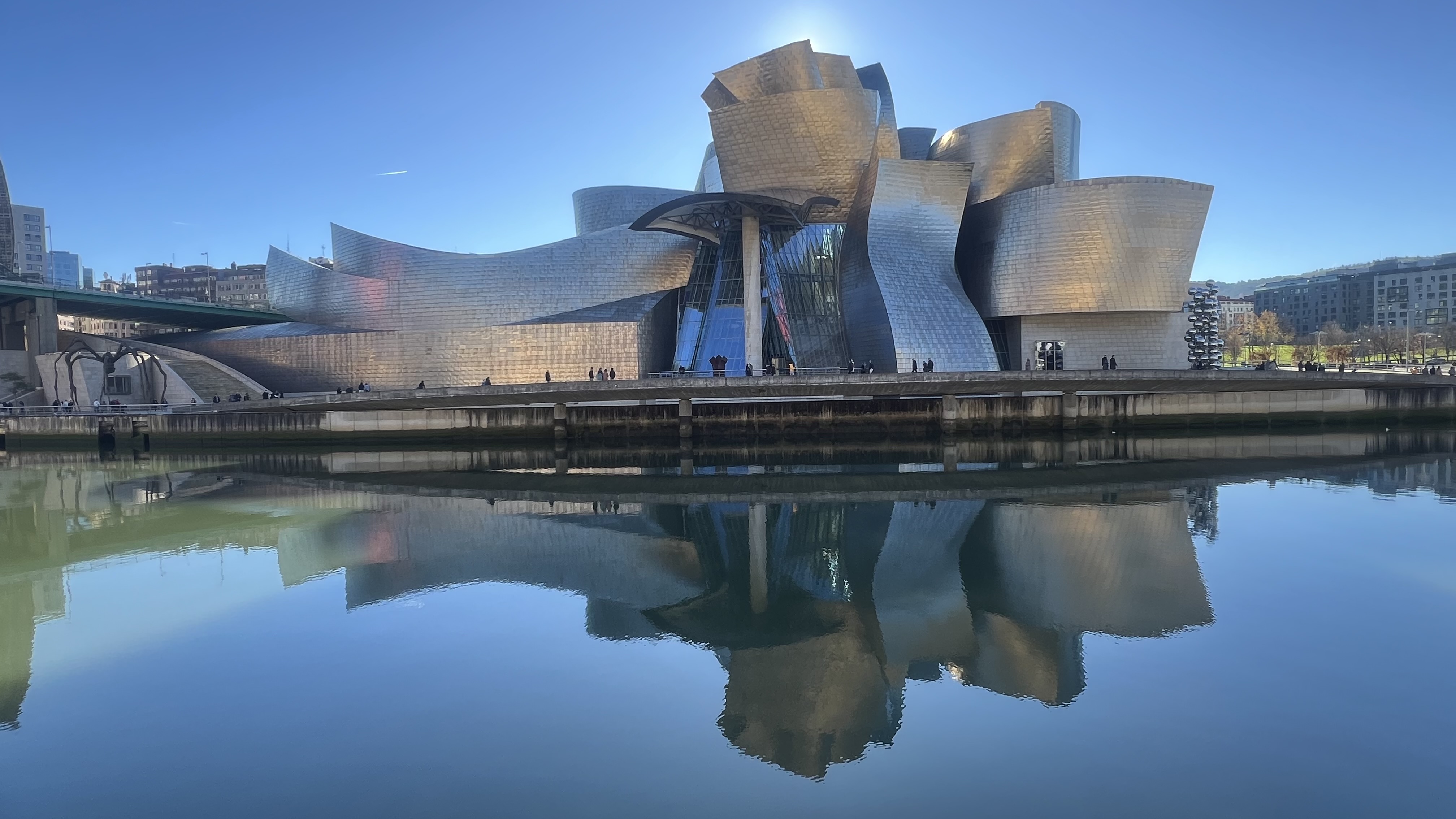 GUGGENHEIM BILBAO